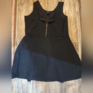 Rue+ Black Dress